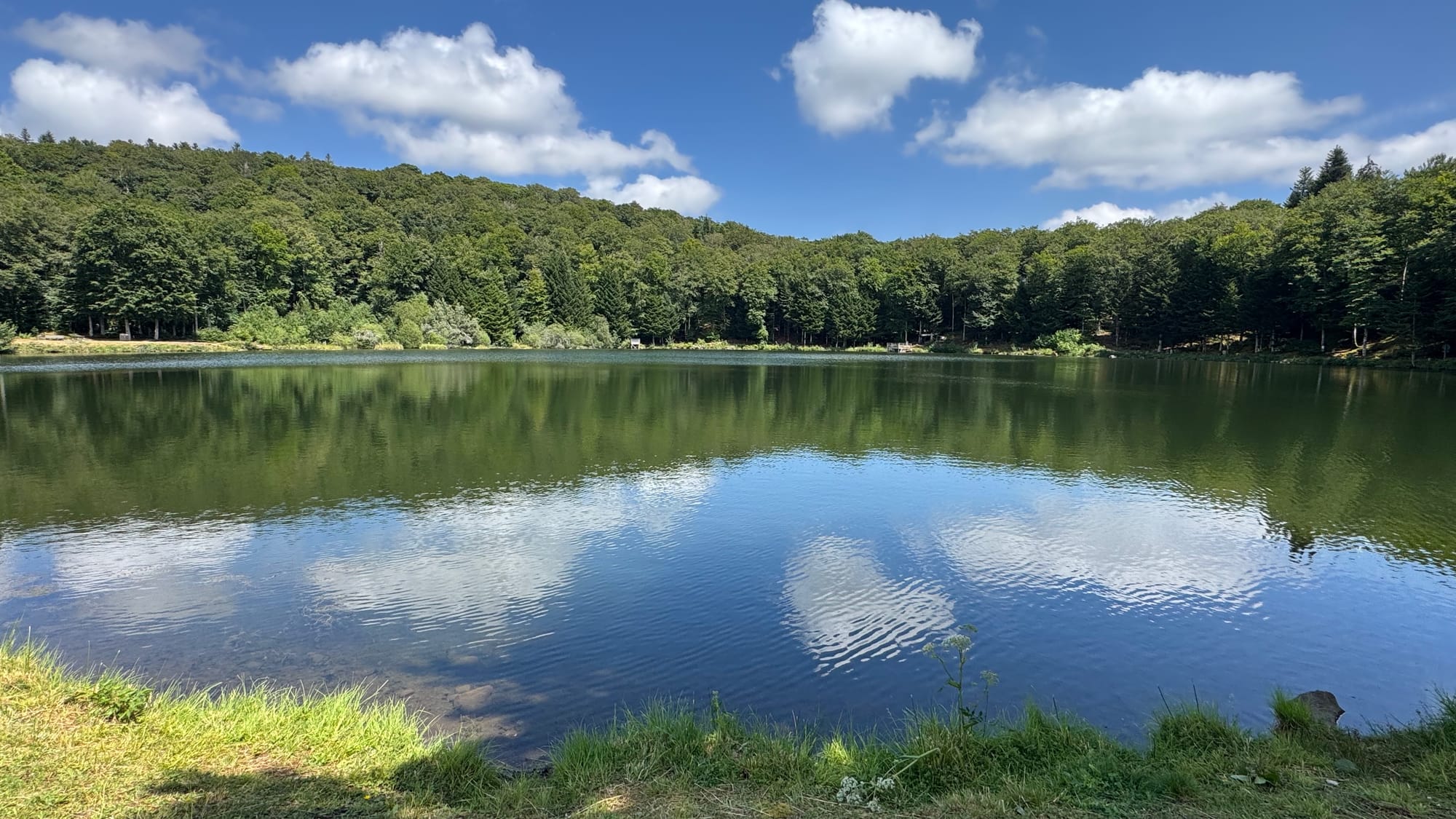 Le tour des lacs d'Auvergne - gr30