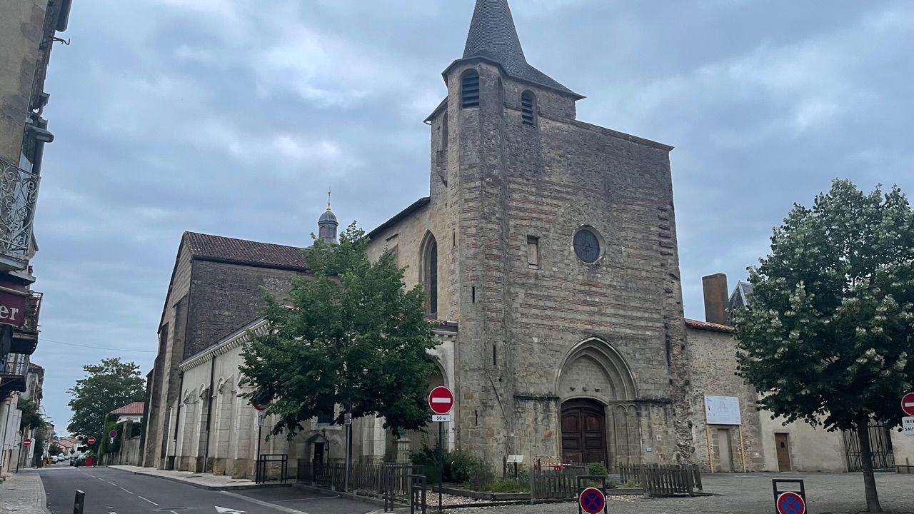 S04 - E03 De Aire-sur-l’Adour à Arzacq-Arrizaguet - des Landes à la porte du Béarn