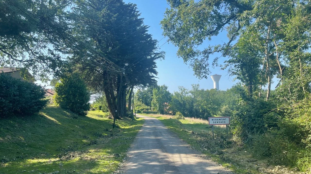 S04 - E03 De Aire-sur-l’Adour à Arzacq-Arrizaguet - des Landes à la porte du Béarn