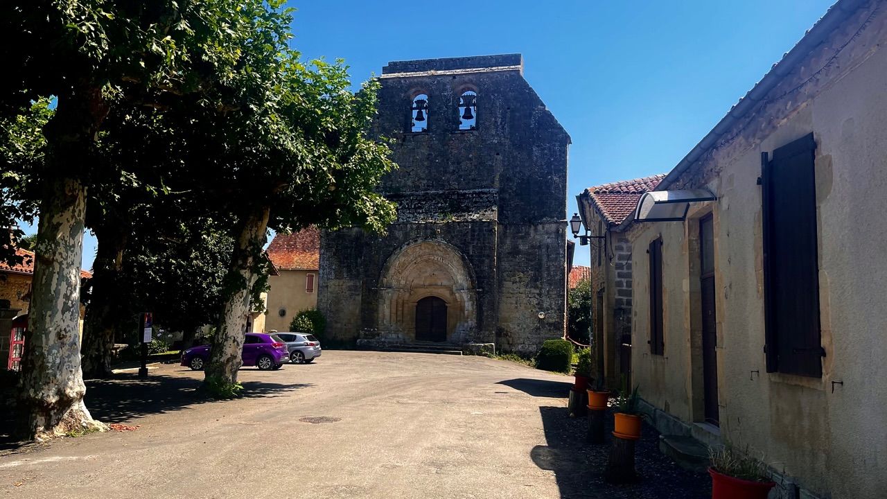 S04 - E03 De Aire-sur-l’Adour à Arzacq-Arrizaguet - des Landes à la porte du Béarn