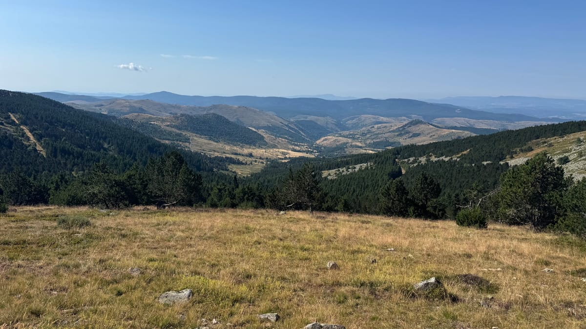 S02 - E02 De la station du Mont Lozère au Pont de Montvert-variante par le GR7 et la plaine du Tarn-27 kilomètres
