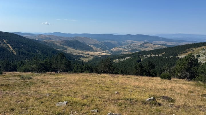 S02 - E02 De la station du Mont Lozère au Pont de Montvert-variante par le GR7 et la  plaine du Tarn-27 kilomètres